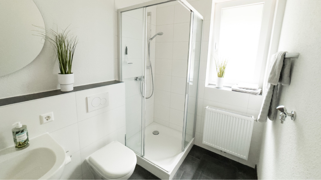 UDM80 Ferienwohnung Bad